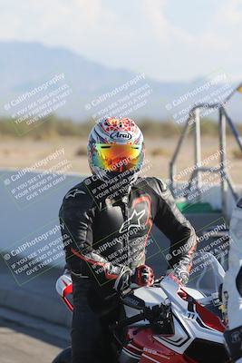 media/Oct-13-2025-Moto Forza (Mon) [[a66d839500]]/1-Around the Pits/